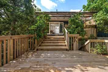 134 Verran Road, Birkenhead