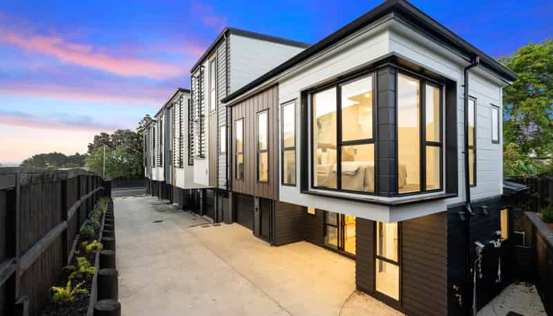 1664F Great North Road, Avondale