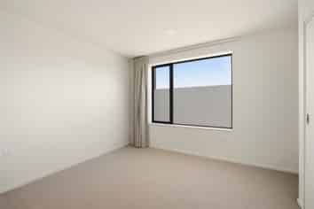 2/52 Peer Street, Upper Riccarton