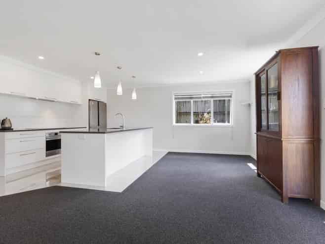 20 Regis Park Drive, Pukekohe