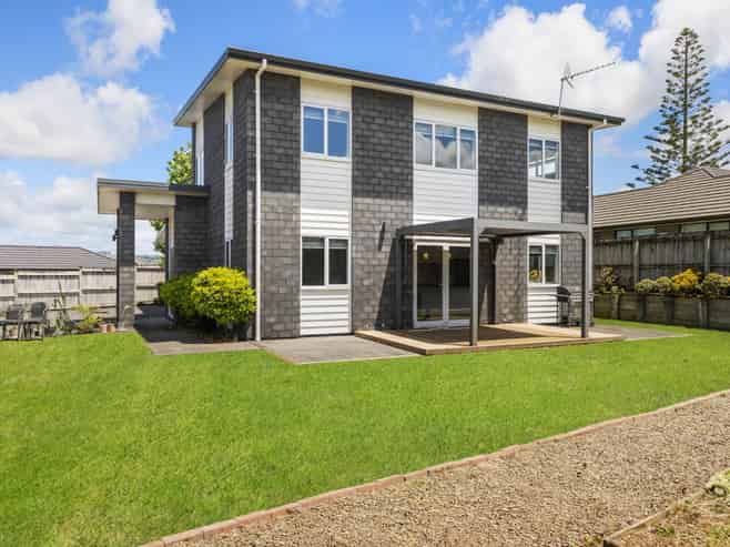 20 Regis Park Drive, Pukekohe