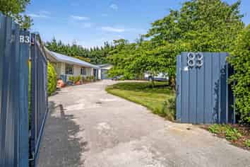 83 Whiterocks Road, Weston