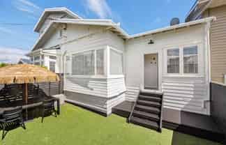 2/4 Rawene Avenue, Westmere