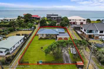661 Pukehina Parade, Pukehina