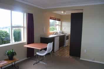 5/20 Canongate, Dunedin Central