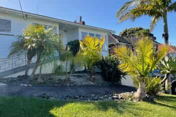 13 Jellicoe Road, Murrays Bay