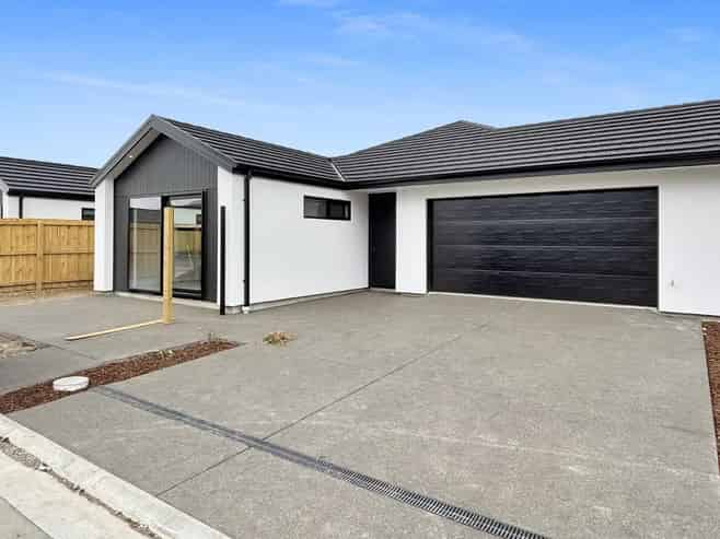 7 Maple Lane, Rolleston