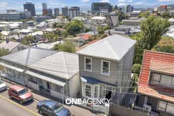 197A Grant Road, THORNDON