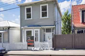 197A Grant Road, THORNDON