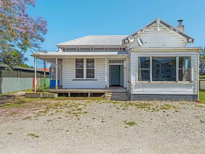 678 Gladstone Road, Te Hapara