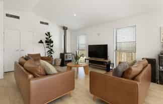 16 Crop Street, Jacks Point