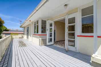 96 Ariel Street, Stratford