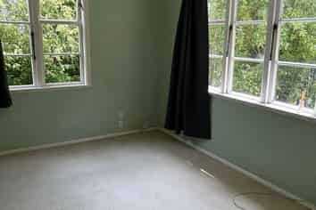 16 Woodvale Grove, Fairfield