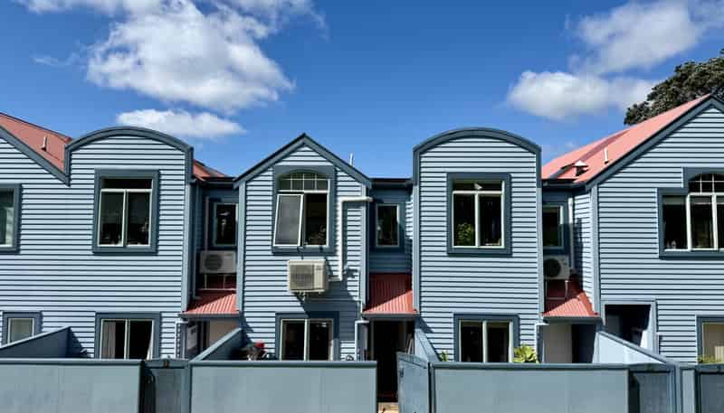 11/93a Kelburn Parade, Kelburn