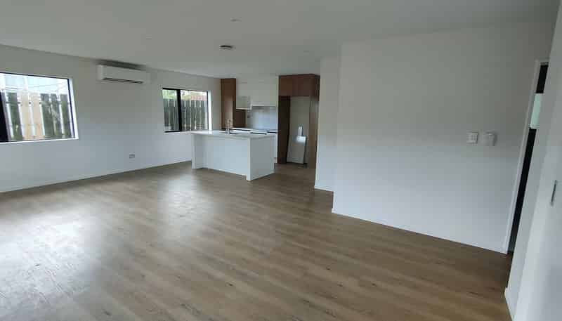 13 Sidey Avenue, Clover Park