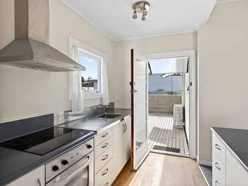 Gisborne - Address withheld