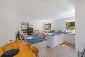 120 Goldfields Drive, Matarangi