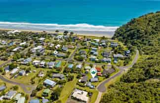 120 Goldfields Drive, Matarangi