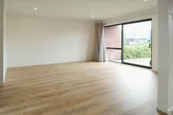 11 Plover Road, Hobsonville