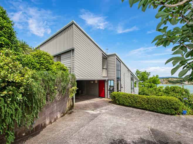 5 Weir Crescent, Onerahi