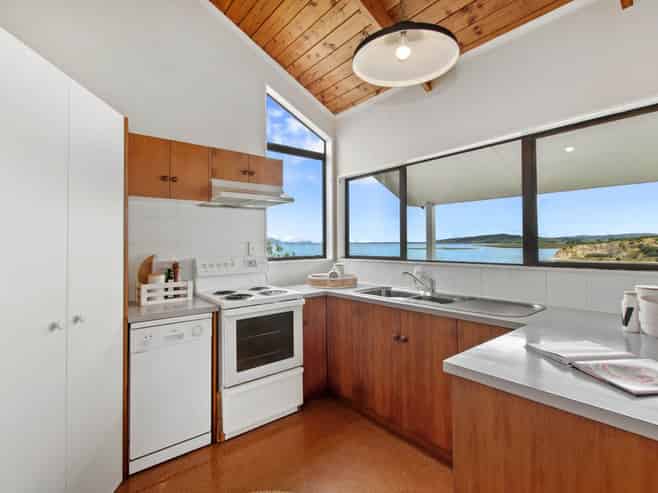 5 Weir Crescent, Onerahi