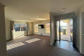 9 Olds Crescent, Cromwell