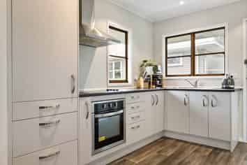 2/23a Balmain Road, Chatswood