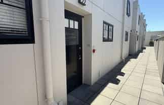 7B/8 Farnham Street, Parnell