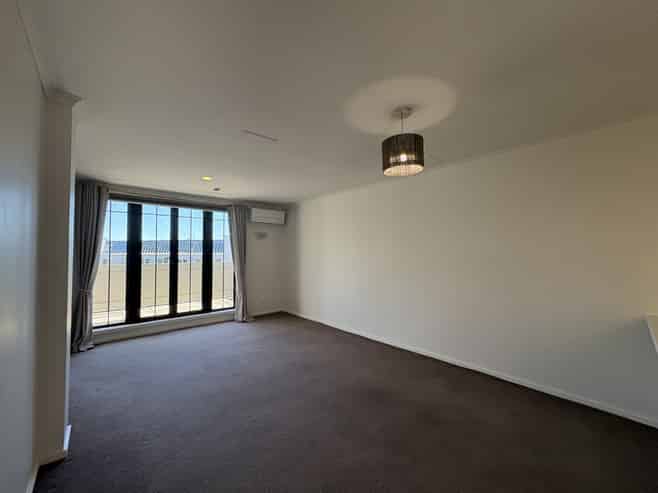 7B/8 Farnham Street, Parnell