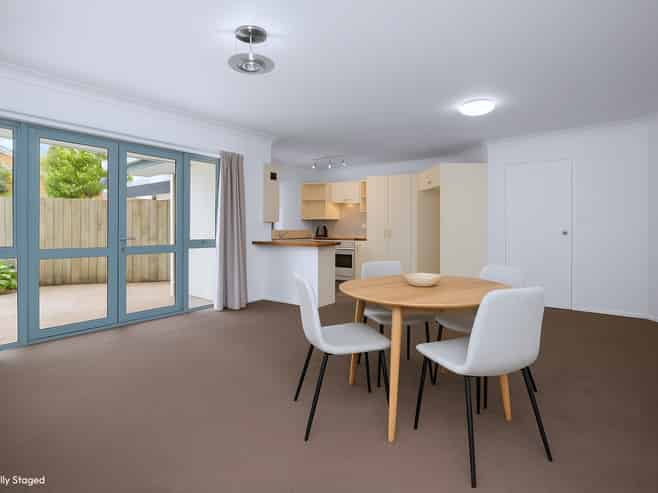 6/7 Robins Road, Judea