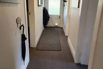 10 Paraekaretu Street, Hunterville