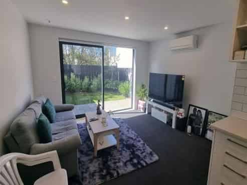 12/3234 Great North Road, New Lynn