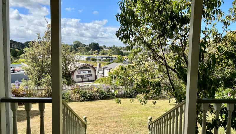 32 Kitchener Road, Waiuku