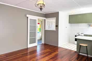 32 Kitchener Road, Waiuku