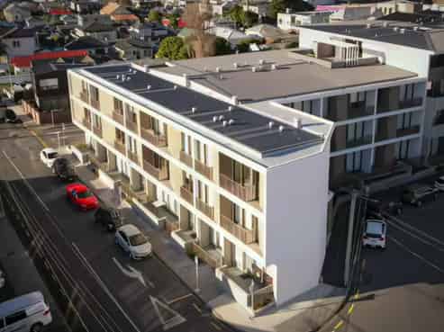 103A/2 Campbell Terrace, Petone