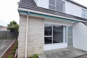 3/21 Islington Street, Trentham