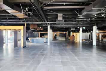 PRIME LARGE FORMAT RETAIL ON LUNN AVENUE
