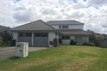 23 Summermist Drive, Northpark