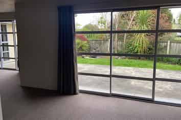 12 Hiley Street, Springlands