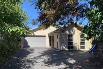 12 Hiley Street, Springlands