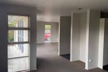 12 Hiley Street, Springlands