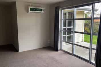 12 Hiley Street, Springlands