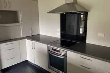 12 Hiley Street, Springlands