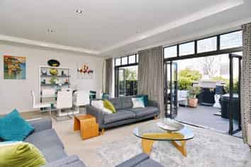 5 Millcreek Lane, Northwood