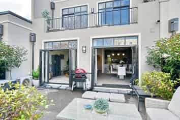 5 Millcreek Lane, Northwood