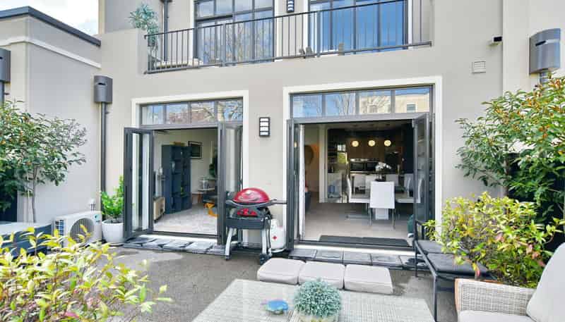 5 Millcreek Lane, Northwood