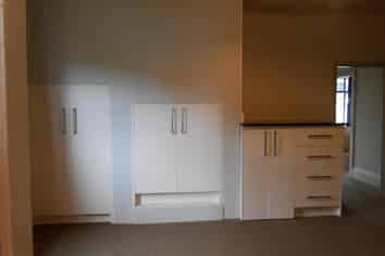 292 West Coast Road, Glen Eden