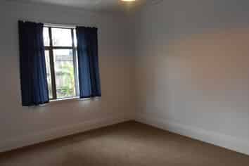 292 West Coast Road, Glen Eden