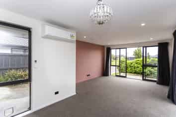 15 Royal Way , Rolleston