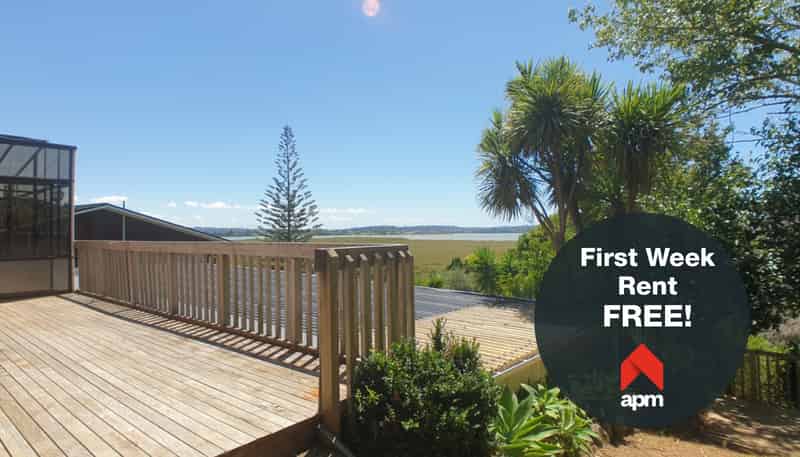 60 Rewarewa Road, Te Atatu Peninsula